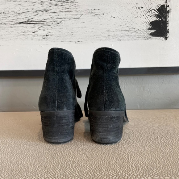 Carlos Santana Blue Suede Lace Up Ankle Boots - Picture 4 of 5